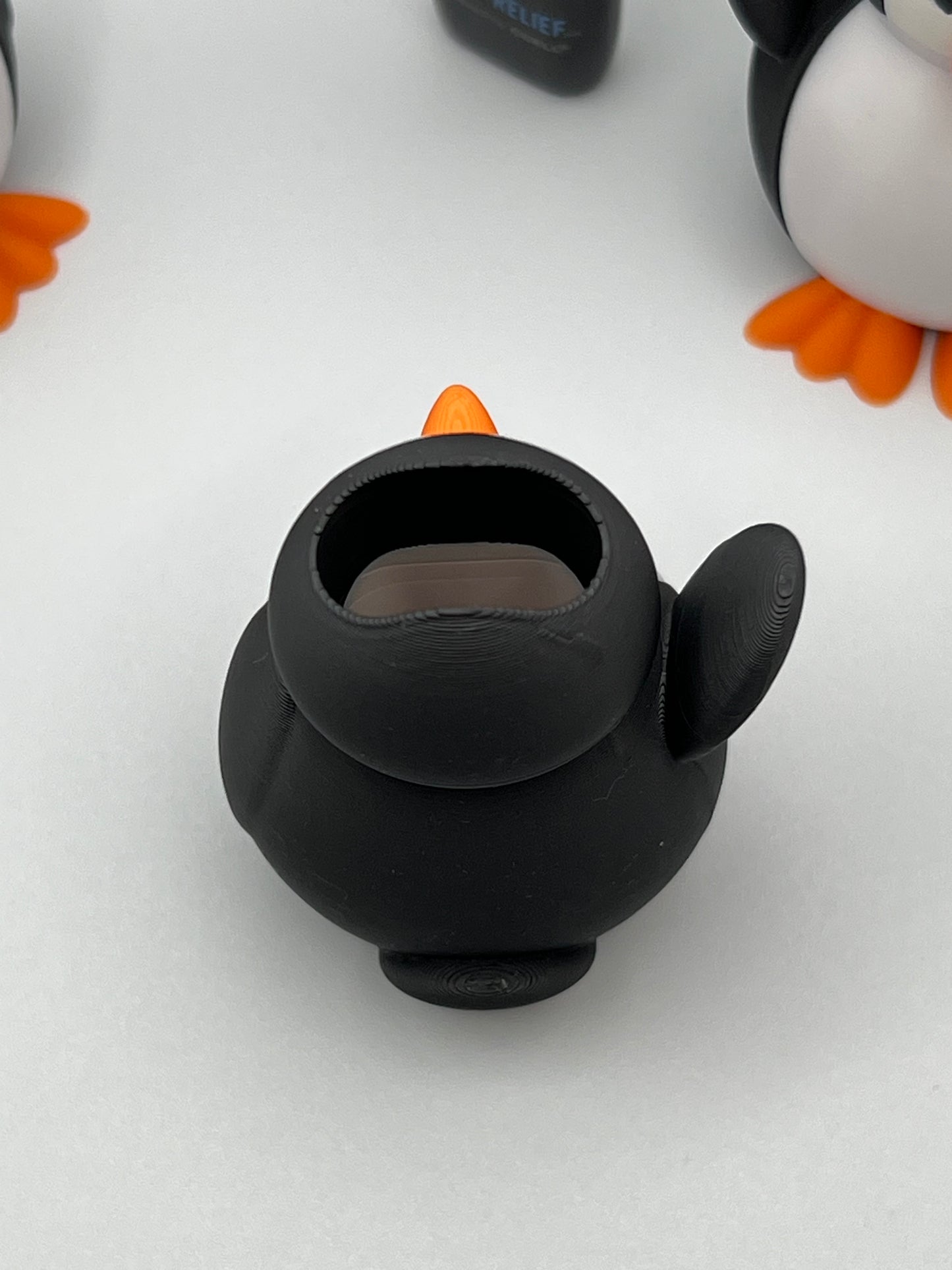 Penguin Luster Battery Holder and Charger